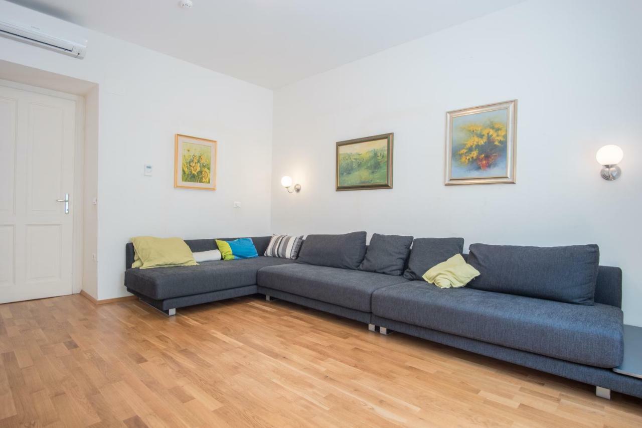 Luxury Central Apartment Lublaň Exteriér fotografie
